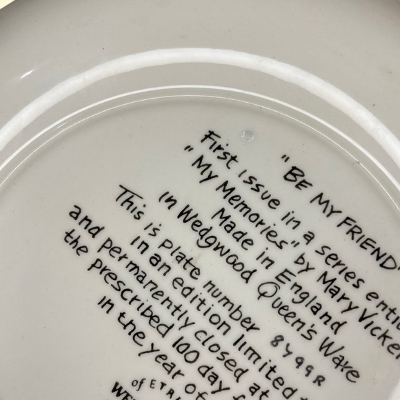 Be My Friend - Picture 7 of 9